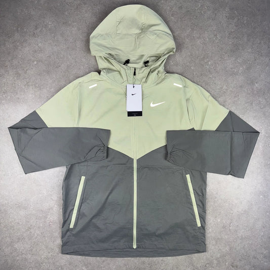Nike Windrunner Olive/Green