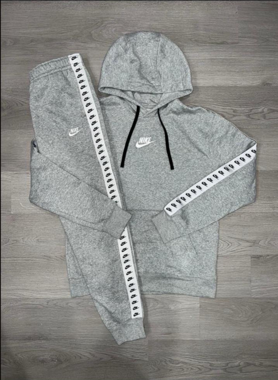 Nike Tape Tracksuit - Grey